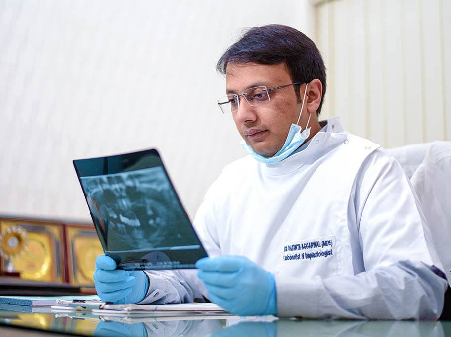 Dr Vaikunth Aggarwal Best Dentist Muzaffarnagar India Dr Vaikunth Aggarwal Best Dentist Muzaffarnagar India